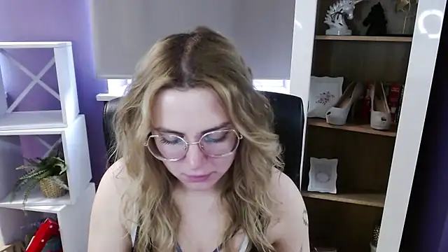 Živý XXX chat Zoey_Erotic