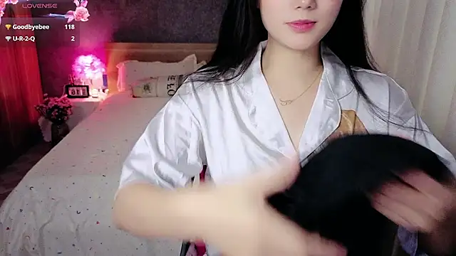 JENNIE-16のライブXXXチャット