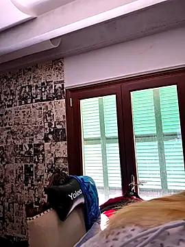 kylie_blck Adlı Modelin Canlı XXX Sohbeti