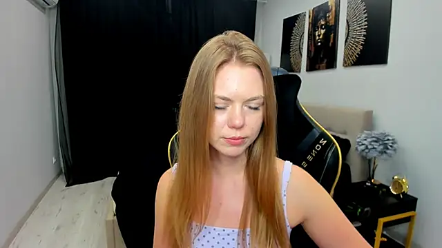 Strawberrye – Naživo XXX chat