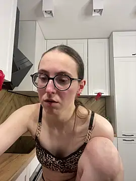 MartiniiSelenna's Live XXX Chat