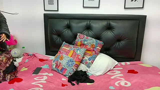 WandaRosse's Live XXX Chat