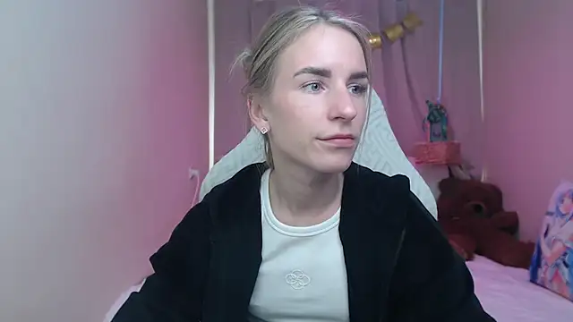 DeboraHorny's Live XXX Chat