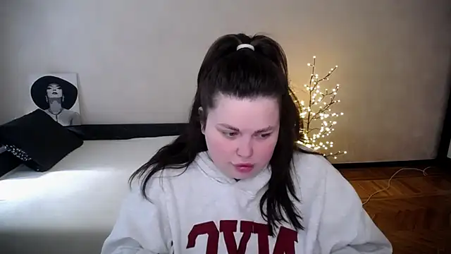 Emily_Mo's Live XXX Chat