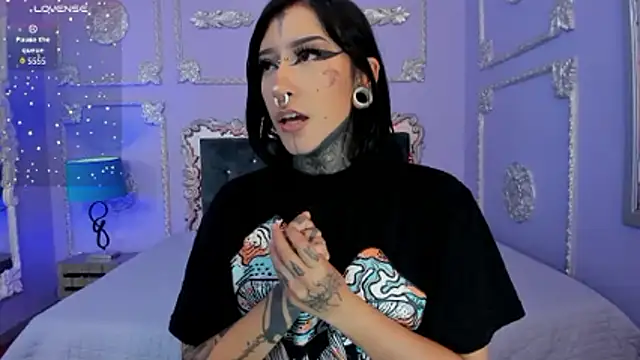 Kat_VonDe – Live XXX-chat