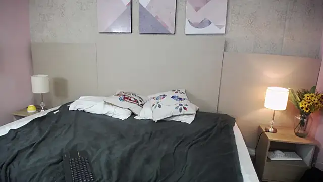 Camille_n_Shaggyn Webbikameraesitys