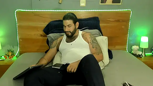 Prometeo-grizzly: вебкам-шоу