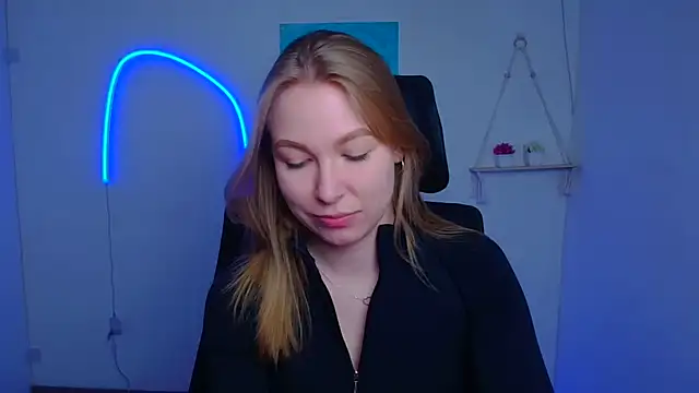 Chat +18 de Dana_flowers ao vivo