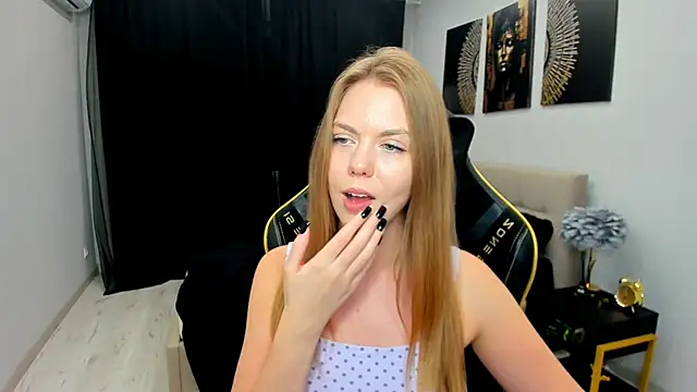 Živý XXX chat Strawberrye