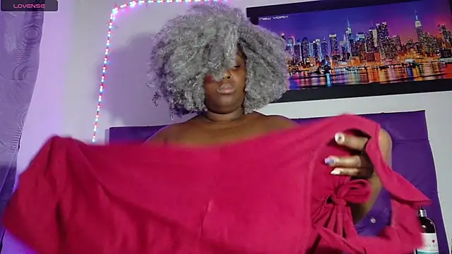 ebony_NeighborMoans 现场XXX聊天