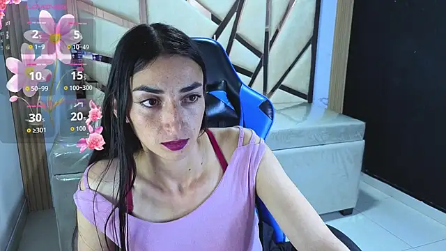 Maily_a_ Chat XXX in diretta