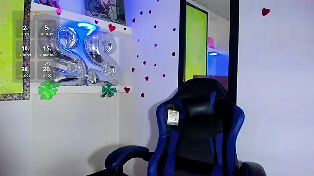 Czat XXX na żywo – dolly_boob