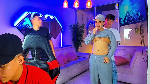 Show de Houseofwarrios na webcam