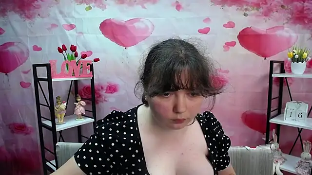 NeonilaLisova's Live XXX Chat