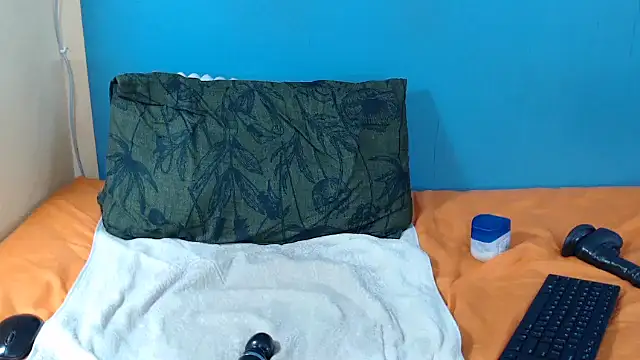 Tallatoya2026's Webcam Show