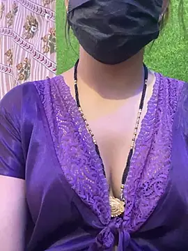 CUTI-NAINA 在線直播表演