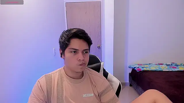 عرض كام Asta_YunoXXX