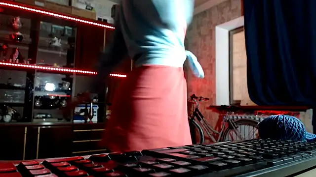 pa1e_pr1ncess – Naživo XXX chat