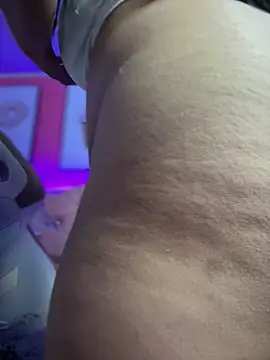 Chat +18 de Miia__Taylor ao vivo