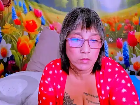 indianroxy 现场XXX聊天