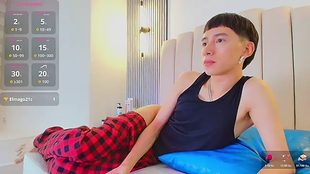 lian_cameronのウェブカメラショー