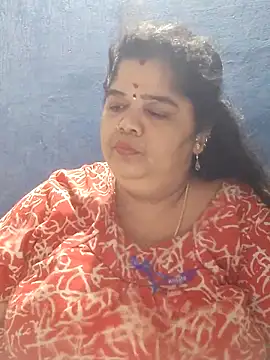 tamilthanushri's Live XXX Chat