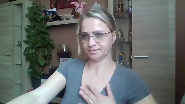 BLONDKICIA1 Webcam-Show