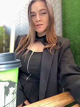 CrazyTori's Live XXX Chat