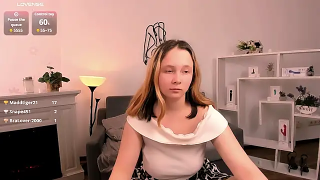 Ketrin_n_'s Live XXX Chat