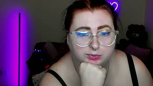 Chatroom XXX en direct de Alicia_love00