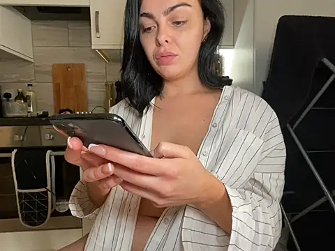 Chatroom XXX en direct de FrancescaXO