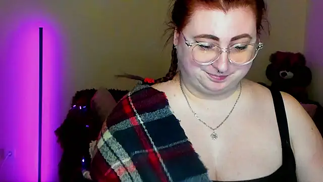 XXX chat uživo modela Alicia_love00