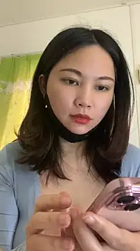 zhizhinaigai Chat XXX in diretta