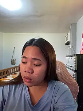 Онлайн чат XXX _UrSingleMamiBella_