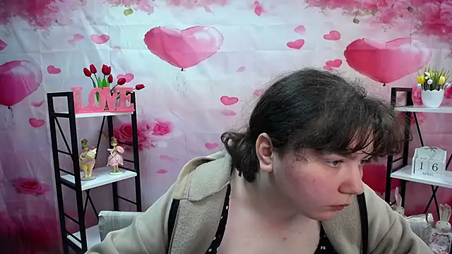 Онлайн чат XXX NeonilaLisova