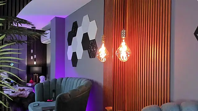 Онлайн чат XXX aliiceFM