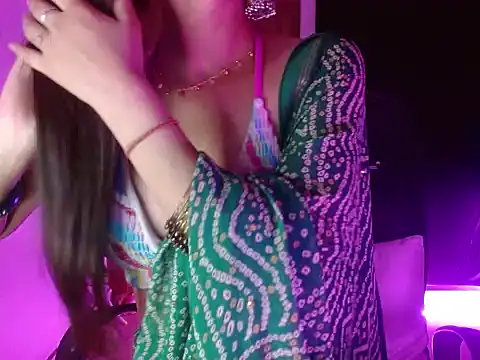 Roiseeee webcam show