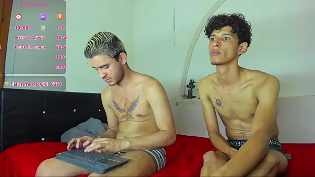 Pokazy przed kamerką – kaiborman00