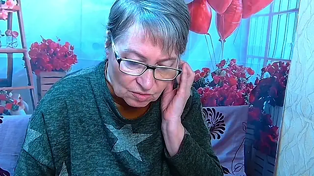 OlgaLuck Show in webcam