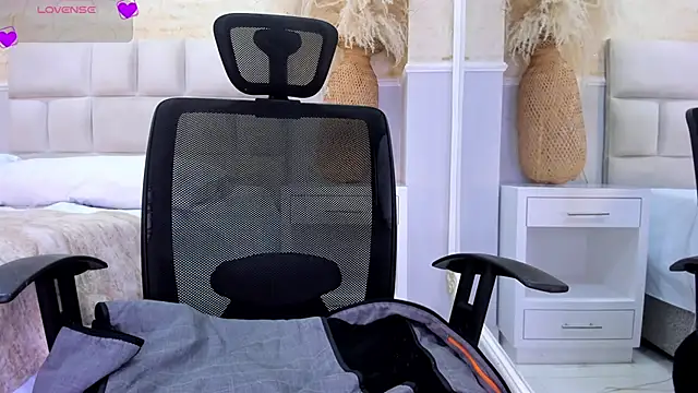 AnaiaClarck Chat XXX in diretta