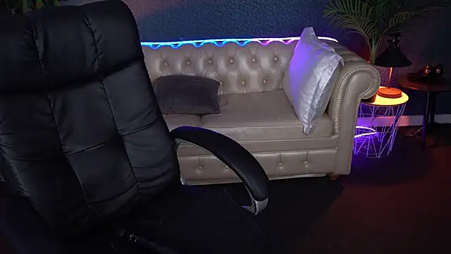 Dafni_MonnのライブXXXチャット