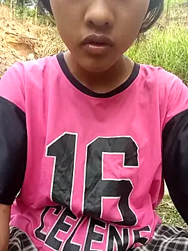 Hoa-tuylip Webcam Show