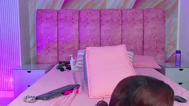 emmacurvy Chat XXX in diretta