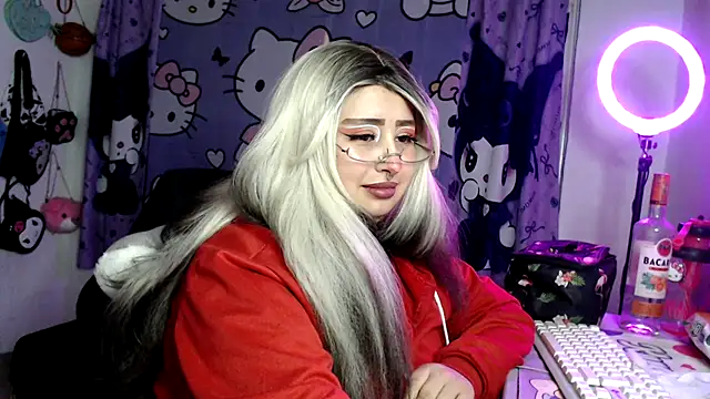 lussyevans24n Live XXX chat