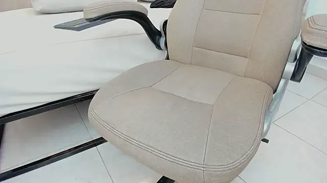 kylie_ward 在線直播表演