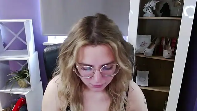 Zoey_Erotic Live XXX Chat