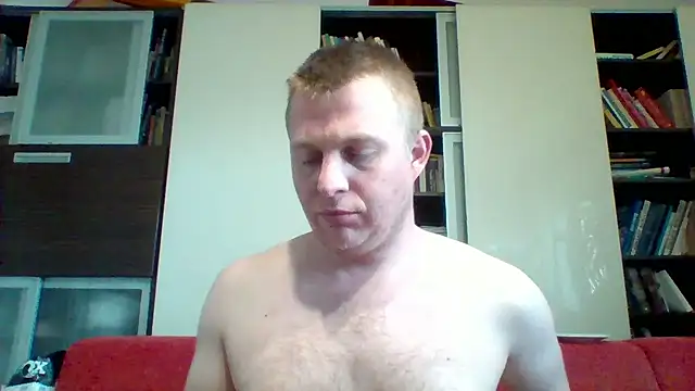 Show modela Matttthees na web-kameri