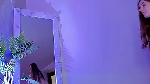 L1ittle_kitty_n Webbikameraesitys