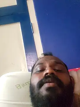 Tirunelvelipaiyan live XXX chat