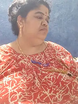 tamilthanushri webkamerás műsora